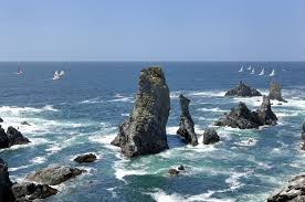 The feet are made from aluminium with gunmetal grey finish. Visiting The Brittany Region Of France