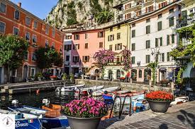 In this lake garda guide, we cover all the most beautiful places, the best things to do in lake garda. Where To Stay In Lake Garda For An Incredible Holiday