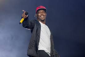 In a statement, the metropolitan police. Dizzee Rascal Draws The Biggest Crowd Of The Weekend So Far At Bestival 2017 News Diy