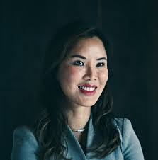 Crystal Langer's Instagram, Twitter & Facebook