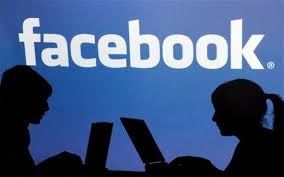 Risultati immagini per AMICIZIE SU FACEBOOK