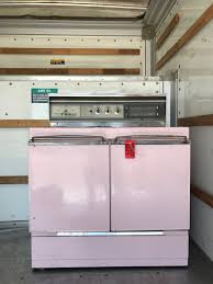 vintage pink stove for the beach house