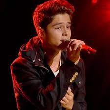 Alex hoyer (born july 26, 1997 in la, usa) is a mexican singer and songwriter, also known for the main role in a tv show for teens. Alex Hoyer Net Worth