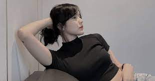 #sontung sơn tùng mtp lần đầu lên tiếng về sản phẩm mặt nạ lany beau gây tranh cãi tại lễ ra mắt đại sứ. After A Few Months Of Casting Call M Tp Talent Welcomes Their Exclusive Actress Hai Tu Vpopwire