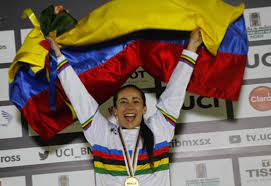 Colombia's mariana pajon celebrates after winning the women's bmx cycling final event at the rio 2016 olympic games in the olympic bmx centre in rio de janeiro on august 19, 2016. Mariana Pajon Fue Campeona Mundial En Su Casa El Mundo