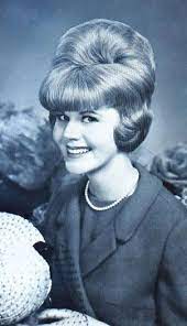 Bouffant From 1964 Bouffant Hair Vintage Hairstyles 60s Hair