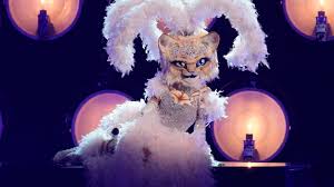 Kitty was revealed as singer and former america's got talent star jackie evancho. The Masked Singer Jackie Evancho Dishes On Sultry Kitty Costume And Shedding Expectations Exclusive Entertainment Tonight