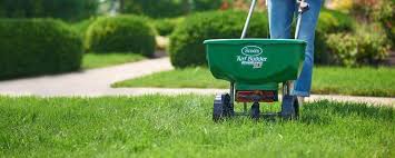 How To Use Scotts Outdoor Cleaner Plus Oxiclean Concentrate Scotts
