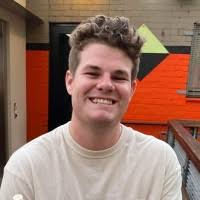 300+ profilů „Zane“