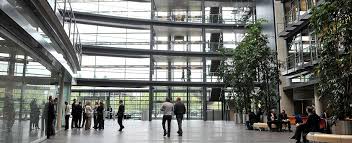 We have been successfully represented in the lighting industry for over 70 years and supply customers throughout europe. Neubau Und Restrukturierung Des Facility Managements M O O Con Die Strategieberater