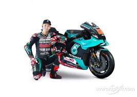 Di musim depan, rossi akan berduet dengan franco morbidelli di tim satelit yamaha tersebut. Fabio Quartararo Petronas Yamaha Srt Valentino Rossi 46 Yamaha Motogp Valencia