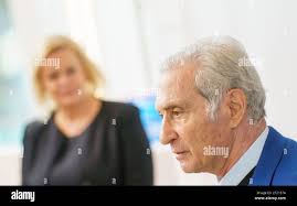 Salomon korn hi-res stock photography and images