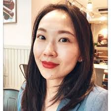 Ruth Marlow's Instagram, Twitter & Facebook