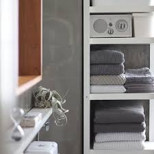 Grund genug, das badezimmer so zu gestalten, dass wir uns dort rundum wohl fühlen. Diynstag 10 Kreativ Ideen Fur Mehr Wohnlichkeit Im Badezimmer Solebich De