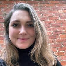 Iona Newman's Instagram, Twitter & Facebook