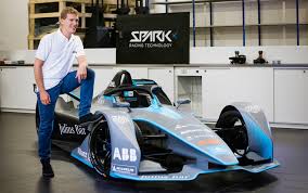 Formula e season 5 starts this weekend and if you're interested in checking it out, here's everything you need to know about the cars and the rules to follow. A Game Changer In Motorsport Evolution