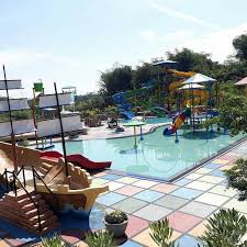 Setiap hari mulai pukul 06.00 kolam renang di semarang yang pertama dan paling murah adalah kolam renang diponegoro. Lokasi Dan Harga Tiket Masuk Green Valley Waterpark Purwakarta