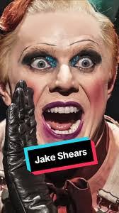 Jake Mendes's Instagram, Twitter & Facebook