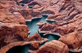 The marina view suite is the ultimate accommodation at lake powell resort. Lake Powell Stunning Lake In The Canyons Usa Places To See In Your Lifetime