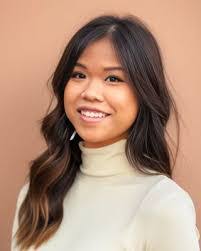 Amanda Prestage's Instagram, Twitter & Facebook