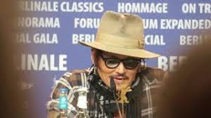 Johnny depp arriving at the royal courts of justice in july. Berlinale 2020 Johnny Depp On Minamata Youtube