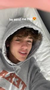 Imagine You Move to La with Your Boyfriend