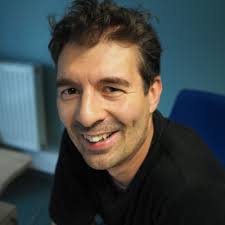 Ingrid Sumner sur LinkedIn : Le lycée Mme de Staël se mobilise pour son  partenaire de longue date, le…