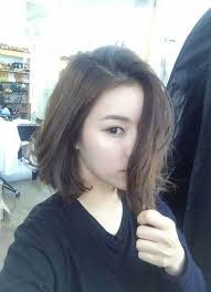 Want some fresh short haircut and hairstyle ideas? Korean Teenage Girl Short Hair 2017 Asian Hair Hair Color Asian Medium Hair Styles