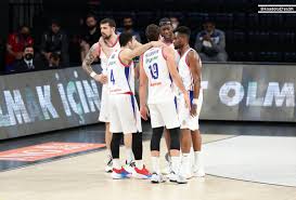 Basketbolseverleri ekran başına kilitleyecek olan mücadele şifresiz ve canlı olarak izlenebilecek. 5p9el2bcnvidm