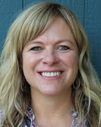 Trudy Bond's Instagram, Twitter & Facebook