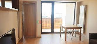 Este decomandat si are o suprafata de 52 de. Inchiriere Apartament 2 Camere Bucuresti Unirii Otho