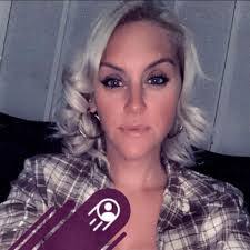 Jana Doss's Instagram, Twitter & Facebook