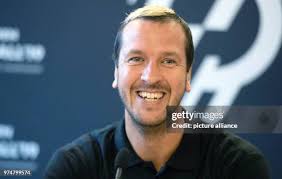 209 Daniel Hens All Stock Photos, High-Res Pictures, and Images