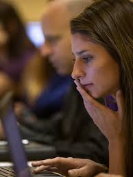 As U.S. fills its job hole, Arizona shortfall lingers