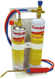 La housse de tuyau oxyhero select enveloppe et réchauffe le tuyau. Poste A Souder Bi Gaz Brico Depot