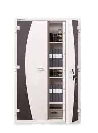 Seperti filling cabinet, lemari arsip, brankas atau lemari besi tahan api, firedoor, steel door, pintu khassanah (kluis) dll baik rekondisi (second) yang sudah diperbaiki dan diperbaharui hingga layak pakai maupun baru. 30 Model Lemari Arsip Kantor Harganya Besi Kayu Kaca