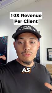 🎄 A Functional Christmas Workout for the Whole Family! 🎄 This holiday  season, we're keeping what matters most at the center of it all—family, the  one we have and the one we