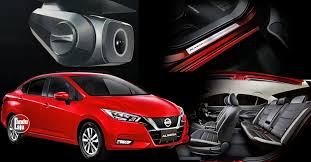 Tiang lampu listrik hitam dengan lampu menyala pada malam hari. Etcm Tawar Pakej Aksesori Nissan Almera Turbo Harga Mula Rm400