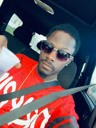 I'm 51 from Detroit,mi looking for that special Woman