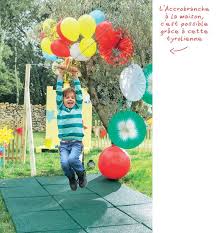 L Accrobranche A La Maison C Est Possible Grace A Cette Tyrolienne Tyrolienne House Of Toys Disponible Chez Leroy Mer Tyrolienne Jeux Plein Air Portique