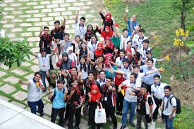 Apakah Perbezaan Di Antara Pra Diploma Dan Diploma