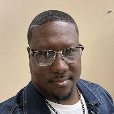 Neil Alfred's Instagram, Twitter & Facebook