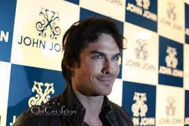 Ator Ian Somerhalder interdita a Oscar Freire