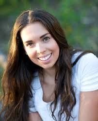 Lisa Hathorn's Instagram, Twitter & Facebook