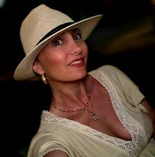 🛏Kicia Kocia już słodko śpi!😴 Którą Kicię Kocię czytaliście dziś na  dobranoc? 💙 Fot. @nolijka 💙💙💙 #kiciakocia