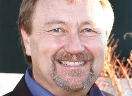 ALL THE GLITTERS IS GREEN AND GOLD