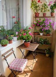 Pin By Ane Castro On Inspiring To Make Your Balcony Beautiful And Cozy Small Balcony Decor Apartment Balcony Garden Small Balcony Garden