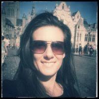 Hollie Ryan's Instagram, Twitter & Facebook