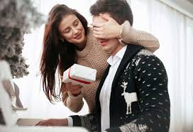 While we await beautiful bouquets and gifts that sparkle, isn't it high time to scope out valentine gift ideas for him? 20 Anniversary Gift Ideas For Husband That Will Make Him Go Wow
