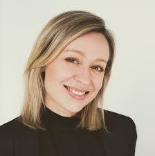 Julia Hamann's Instagram, Twitter & Facebook